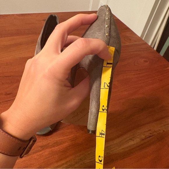 Halogen Nordstrom Women’s Ankle Booties Gray Suede Peep Toe Shoes Heels 8.5 Chic - Picture 7 of 7